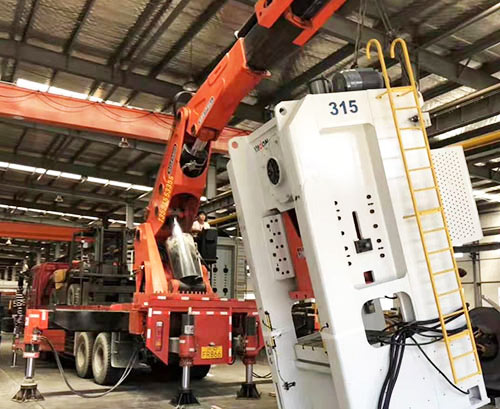 迁西县提升工作效率，选择优质折臂吊租赁服务