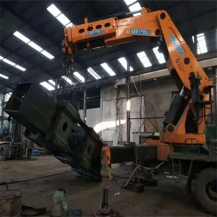 迁西县200吨折臂吊出租